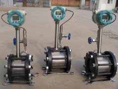 渦街流量計(jì)在測(cè)量過熱蒸汽、飽和蒸汽有哪些顯著特點(diǎn)和區(qū)別